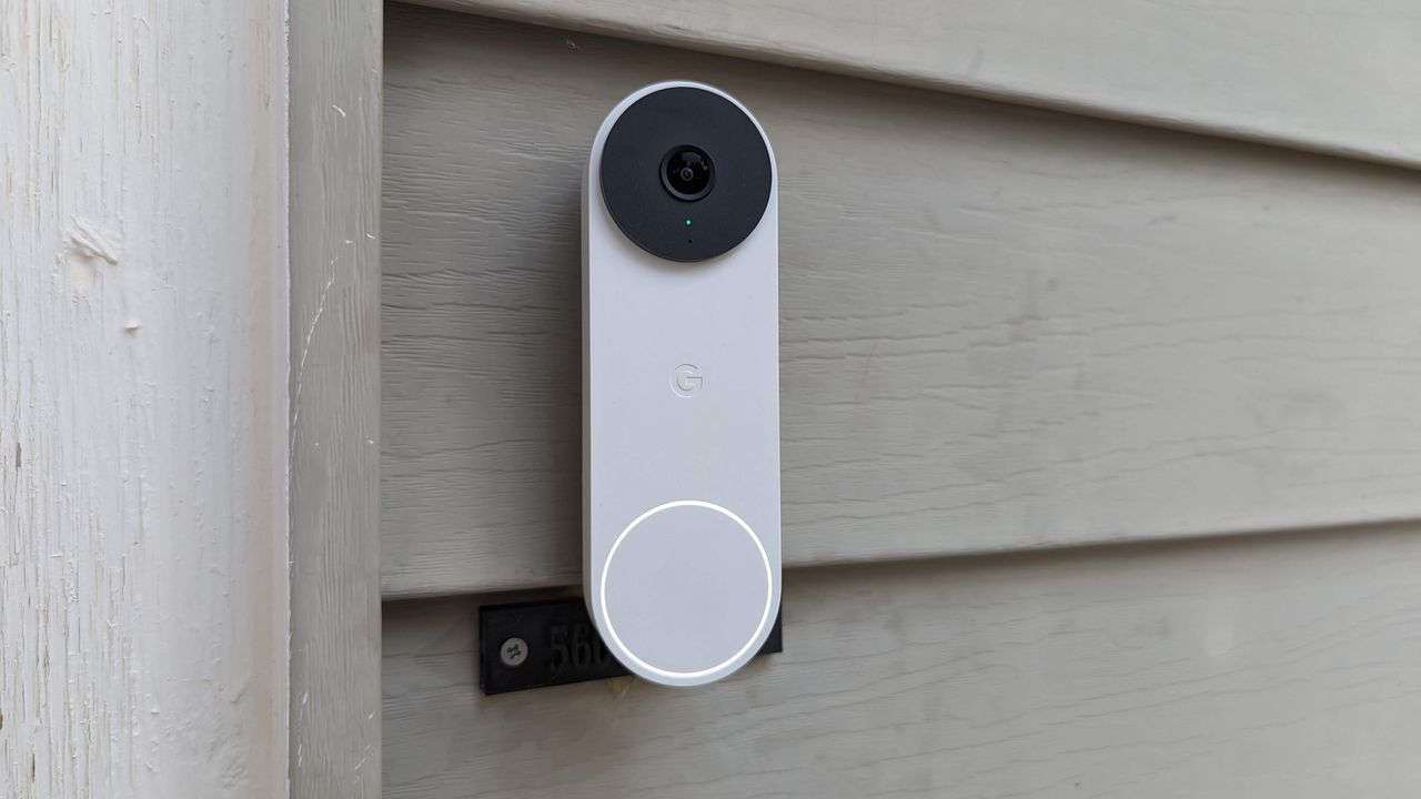 Uniklé foto Nest Doorbell 2K odhaluje balení a obsah balíčku