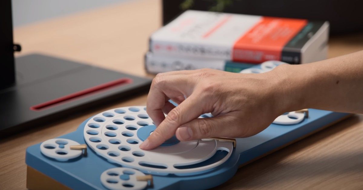 Google Japan představuje Gboard s retro otočnou klávesnicí