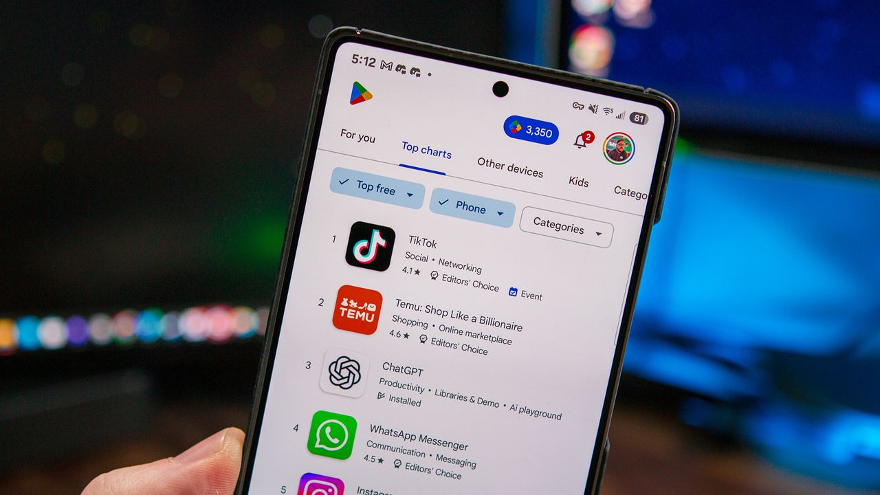 Google Play vyžaduje ověření věku pro stahování aplikací
