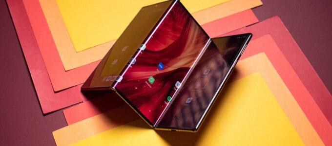 Mate XT: Inspirace pro Samsungův skládací telefon budoucnosti