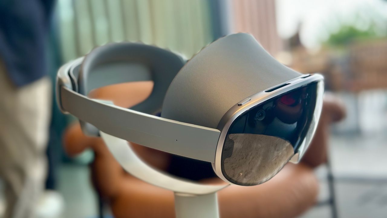 Samsung Galaxy XR: "Notebook pro vaši tvář" je konečně tady!