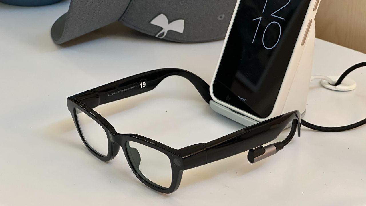 Samsung představuje svou odpověď na Ray-Ban Meta brýle