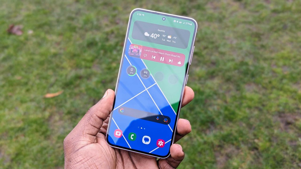 Samsung znovu uvádí aktualizaci One UI 8 pro Galaxy S23