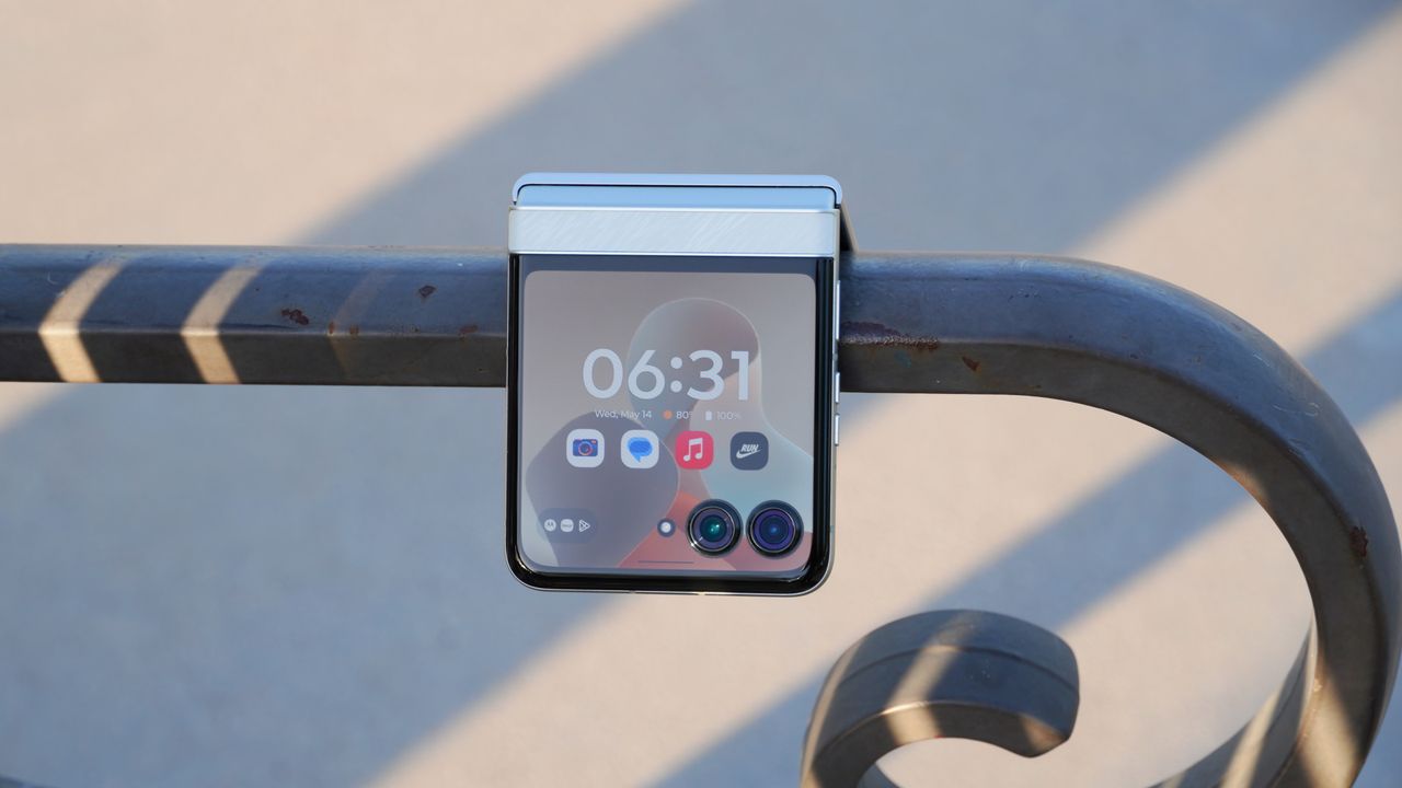 Uniklé informace: Motorola Razr možná změní klíčovou funkci