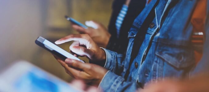 WhatsApp se otevře aplikacím třetích stran pro komunikaci