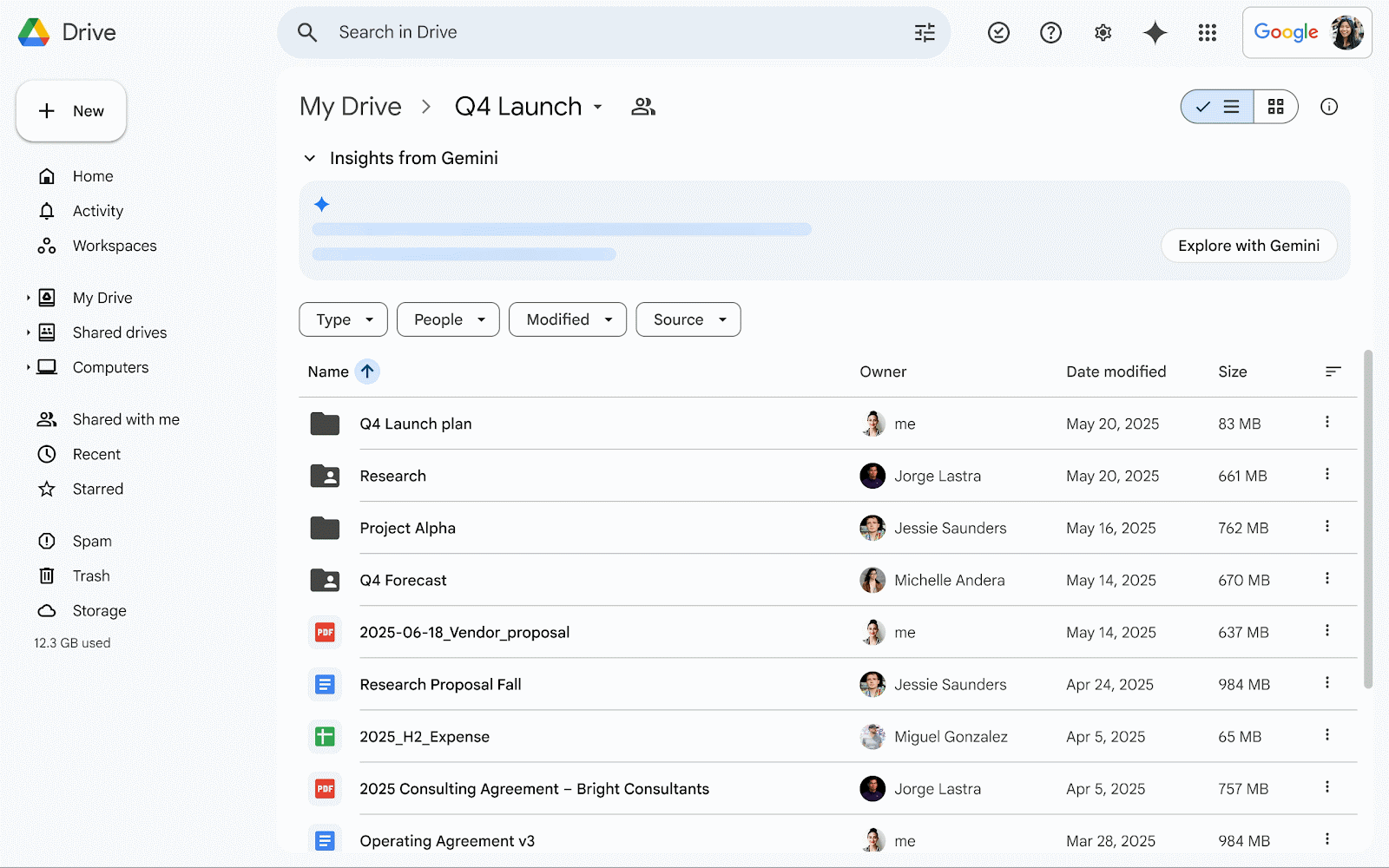 Google Drive se souhrny Gemini