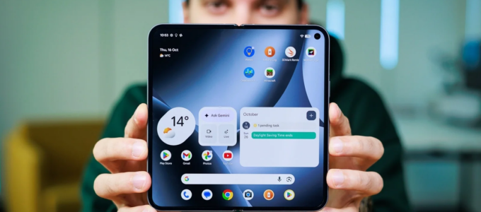 Vyjímatelná baterie v Pixel 11 Pro telefonu